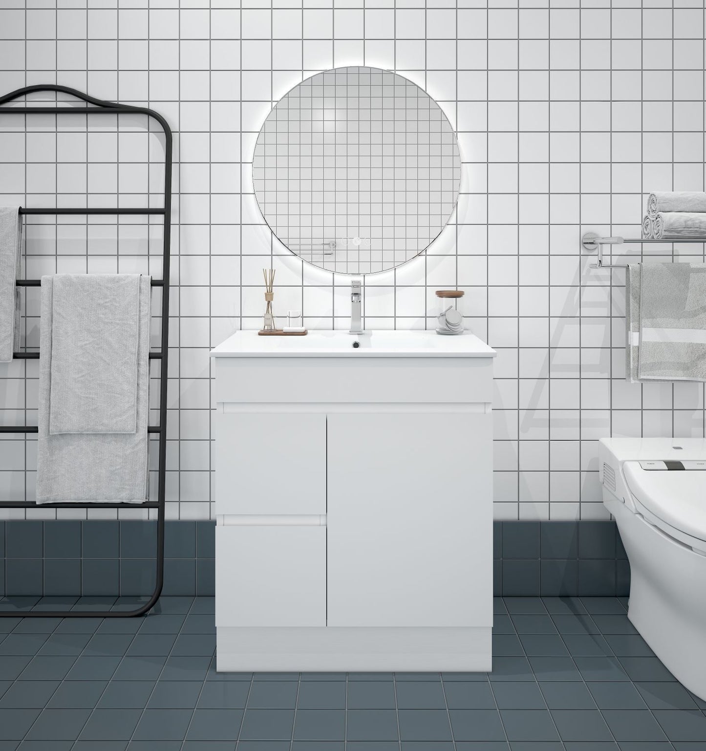 BIANCA PVC FREESTANDING