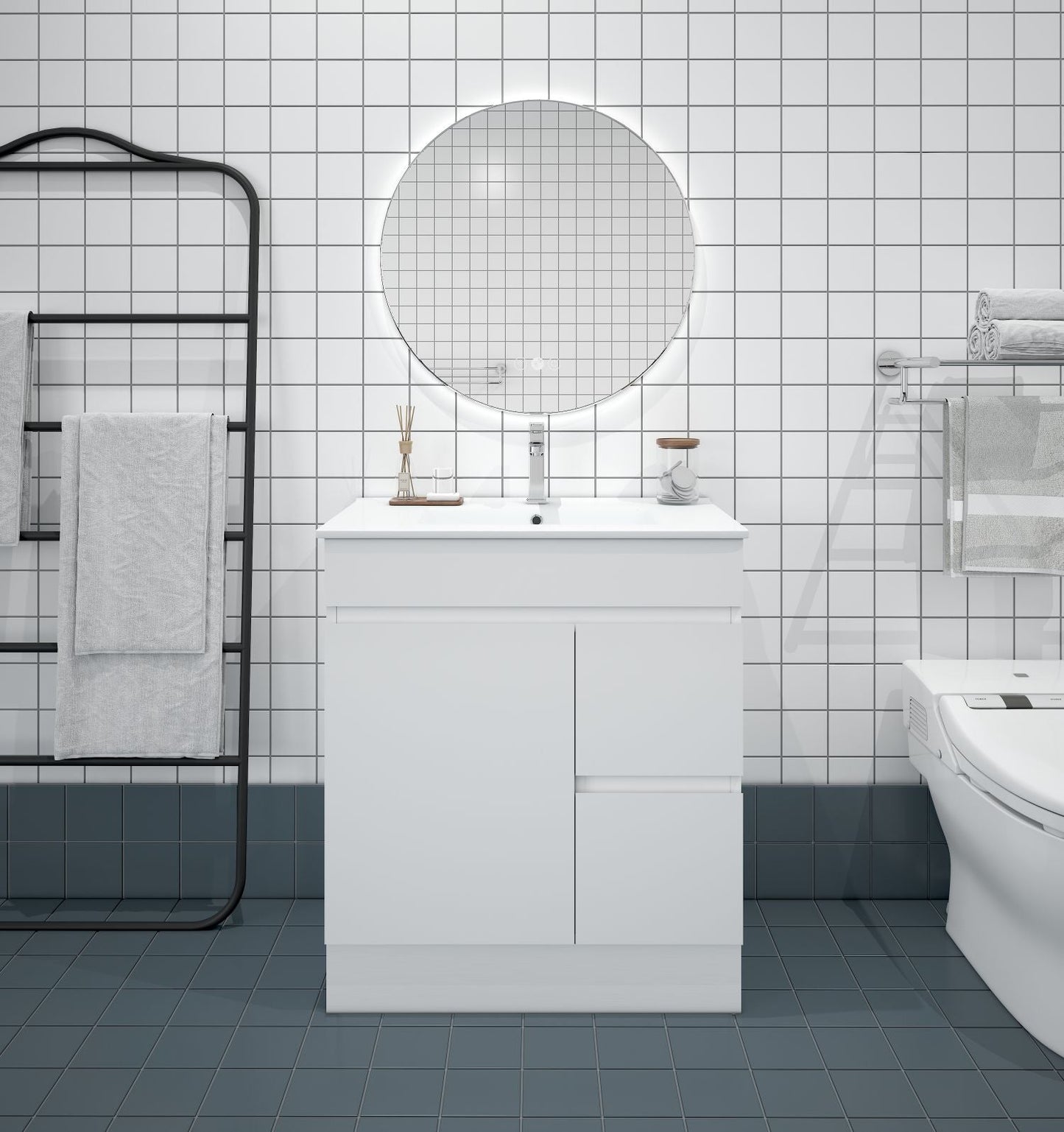 BIANCA PVC FREESTANDING