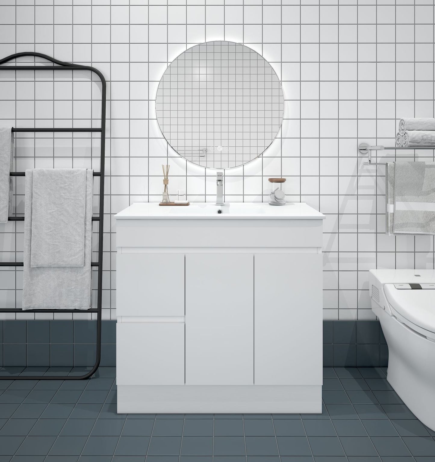 BIANCA PVC FREESTANDING