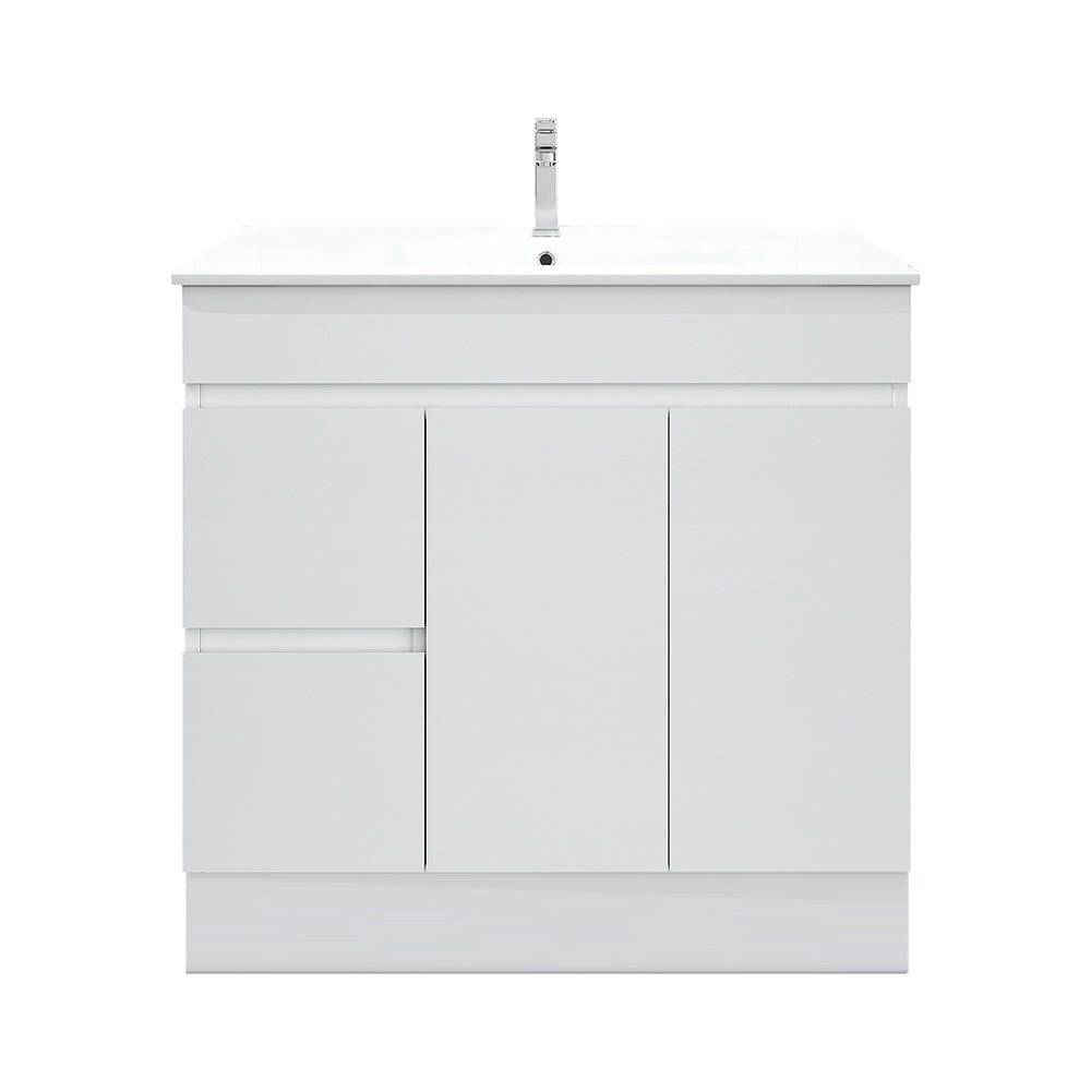 BIANCA PVC FREESTANDING