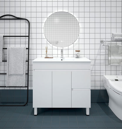 BIANCA PVC FREESTANDING