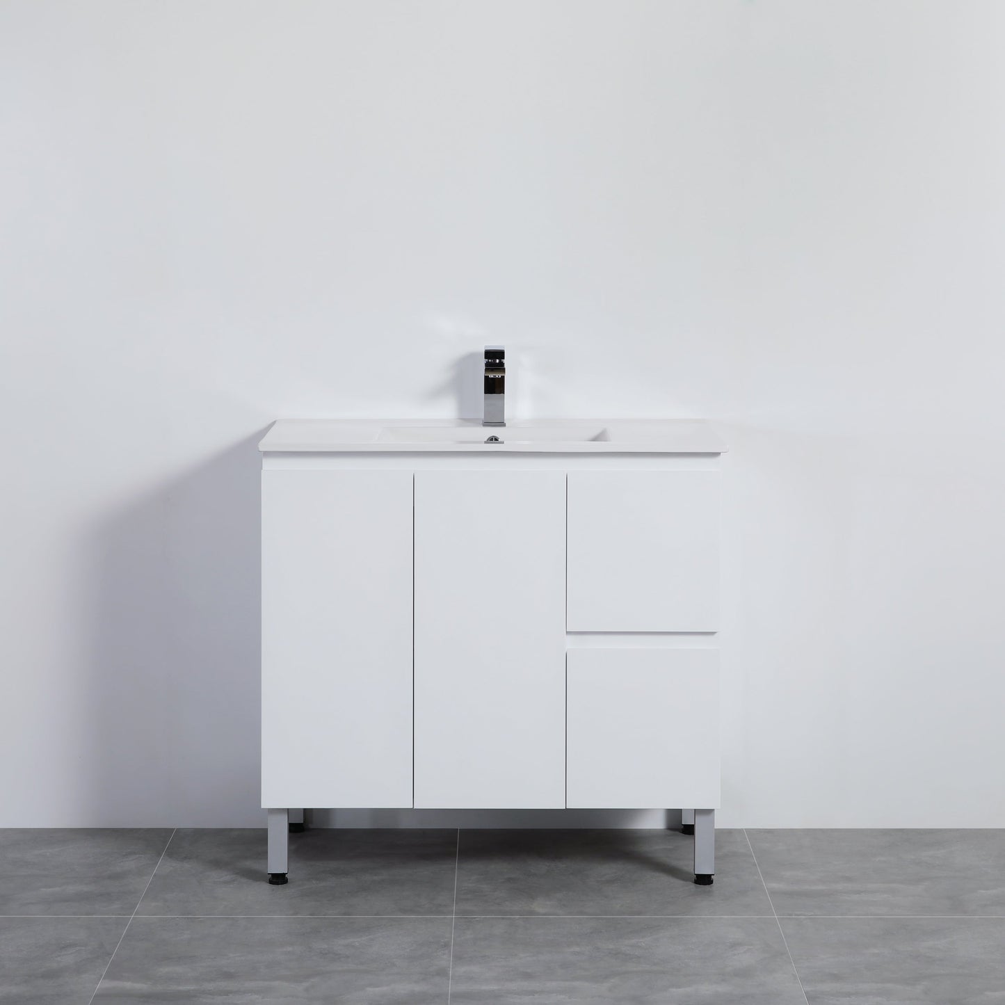Alpha Ensuite Free Standing Vanity with soft closing
